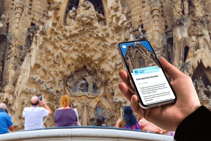 Sagrada Familia External Audio Tour - The 3 Iconic Facades