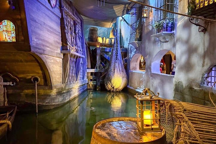 Visit Puy du Fou España by bus From Toledo