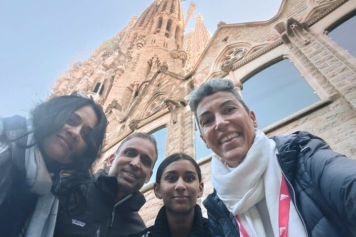 Barcelona: Skip-the-Line Sagrada Família Small Group