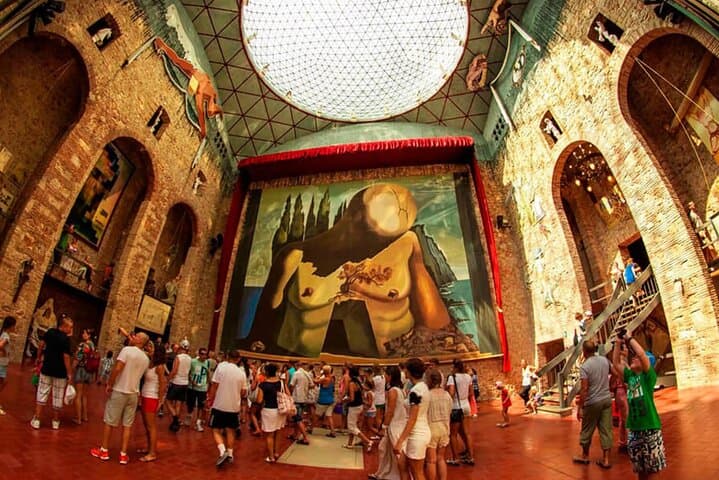 Girona and Dalí Museum Tour Art and History Adventure + Ebook