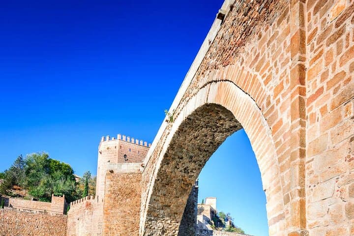 Private Toledo and Avila Day Trip in Madrid