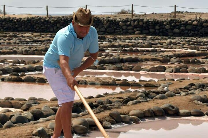 Gran Canaria flavours with distillery visit and tastings