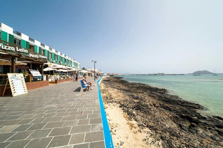 Corralejo Express Bus Service - From Caleta
