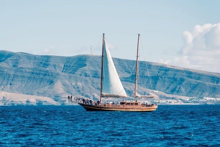 Fuerteventura: Aphrodite Exclusive Gulet with Food and Drinks
