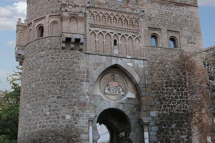 Puerta del Sol, Toledo