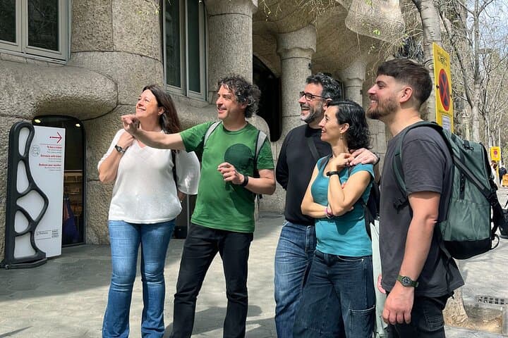 Gaudí And Modernism Guided Walking Tour