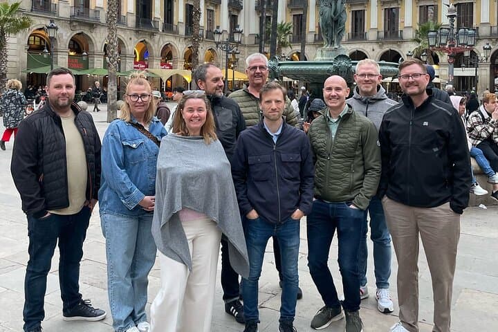 Barcelona Tapas and Food Walking Tour with Gothic History