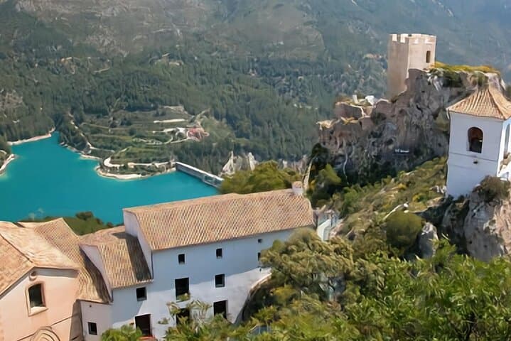 Guadalest and Algar Waterfalls Tour from Calpe