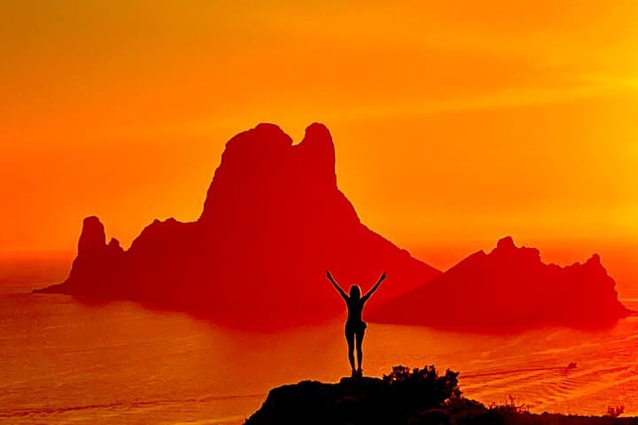 Hiking to the most secret spots of Ibiza