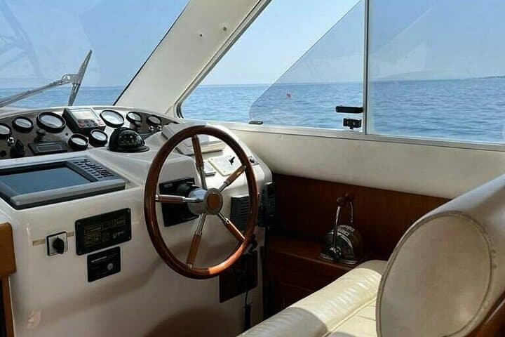 GERARD YATCH 14m 11 pax and Excursion from Puerto Banus.