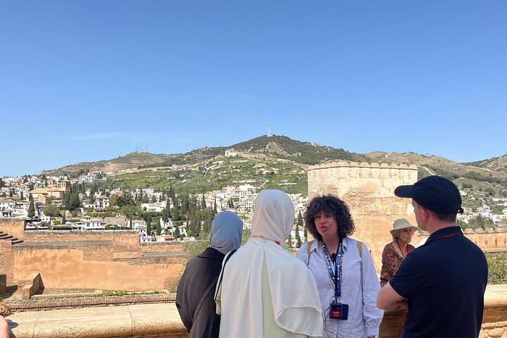 Alhambra Surroundings Guided Tour