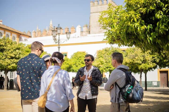 Seville Jewish Quarter Small-Group Walking Tour: History & Gems