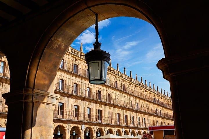 Salamanca and Iberian Ham Luxury Tour from Madrid