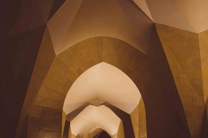 Small Group Tour in Barcelona Sagrada Familia with Tickets
