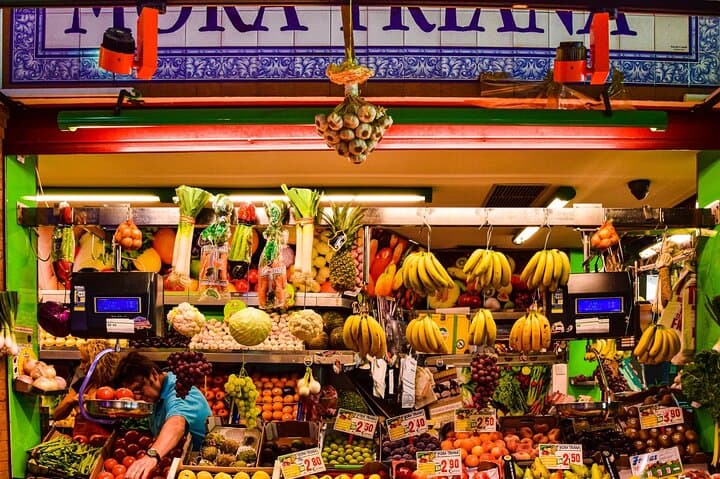 Seville Private Tour with a Local, Highlights & Hidden Gems