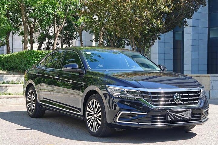Josep Tarradellas Barcelona Airport Private Transfers, pick up