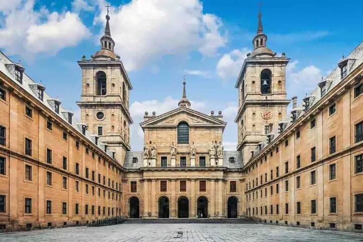 From Madrid El Escorial Valle de los Caídos & Segovia Day Trip