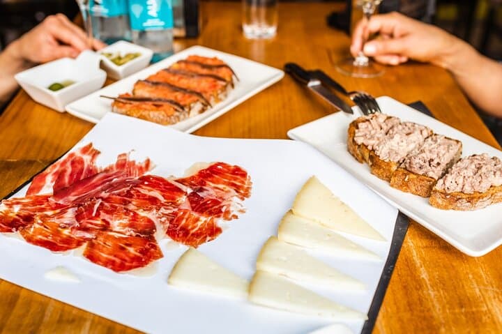 Madrid: Private Tapas Tasting With A Host