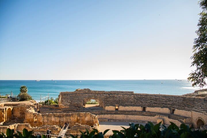 From Barcelona: Private Tarragona Guided Tour with Free Time