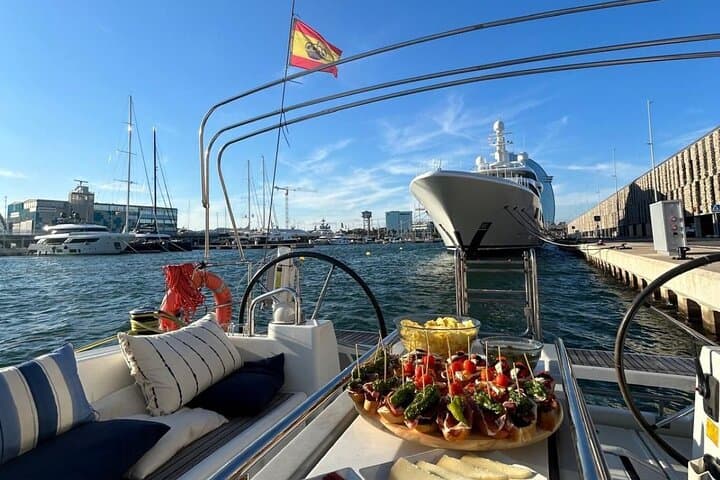 Barcelona: Sailing Tour with Tapas, Drinks, Swim & Sunset Option