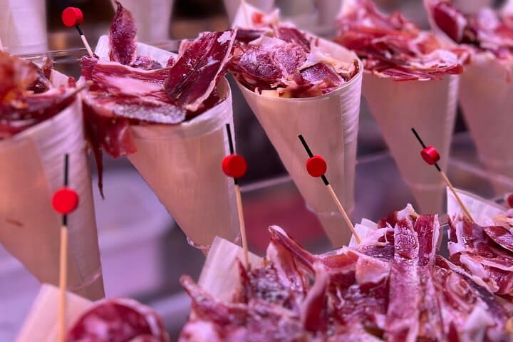 Malaga Atarazanas Market Guided Food Tour with Tastings