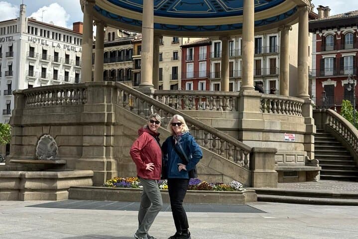 Private Pamplona & Javier Castle Tour with Gourmet Tolosa Lunch