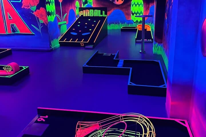 Indoor 18-Hole UV Glow Minigolf Adventure in the Heart of Seville