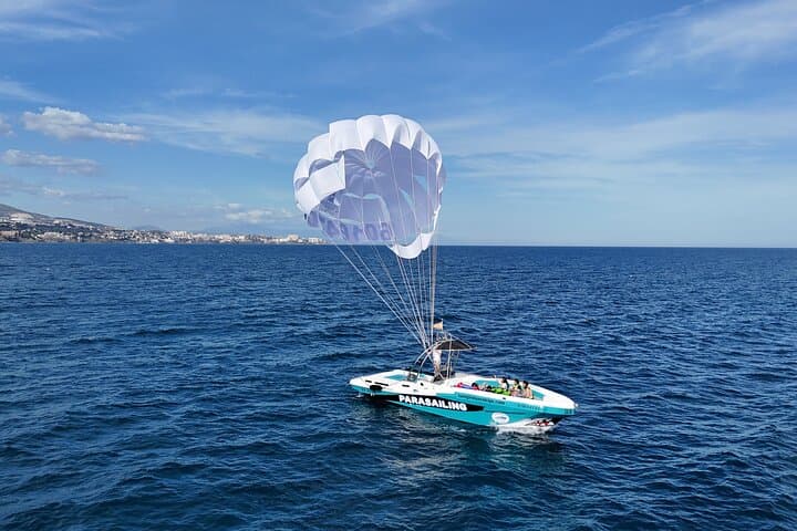 Parasailing in Fuengirola Costa del Sol
