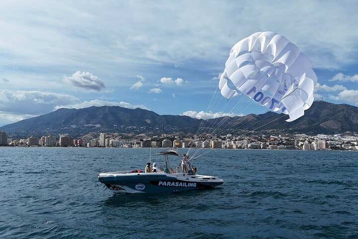 Parasailing in Fuengirola Costa del Sol