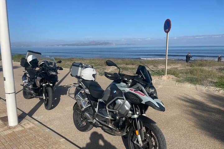 Guided motorcycle tours in Mallorca Discover the island