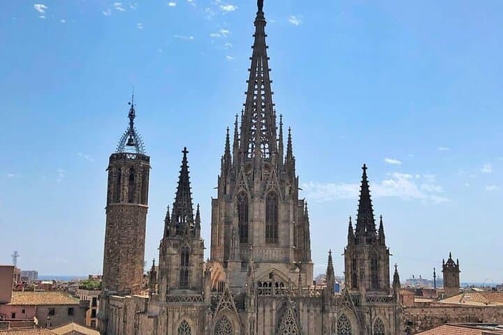 Gothic Quarter Discovery: Barcelona Old Town Walking Tour