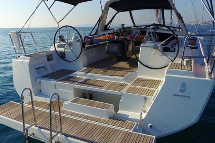 DAY CHARTER ALL INCLUSIVE AND WATER ACTIVITIES. MALLORCA!