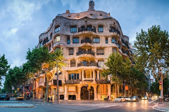 Barcelona Panoramic Night Tour