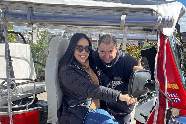 Discover Madrid by Tuk Tuk – 1 hour tour