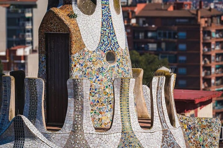 Park Güell Guided Tour – Discover Gaudí’s Wonderland