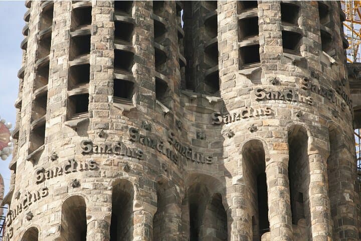 Private Express Early Morning Sagrada Familia Tour