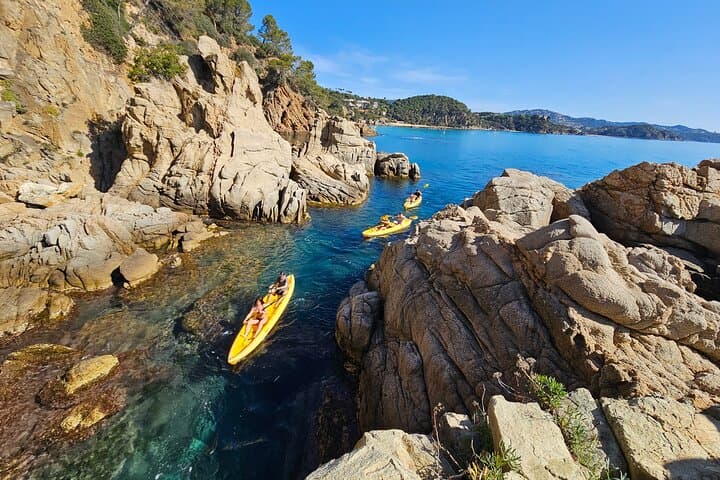 Kayak excursion in Blanes