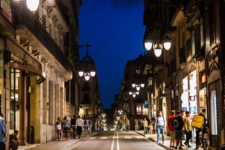 Barcelona: Explore El Born’s Hidden Corners with a Local Host