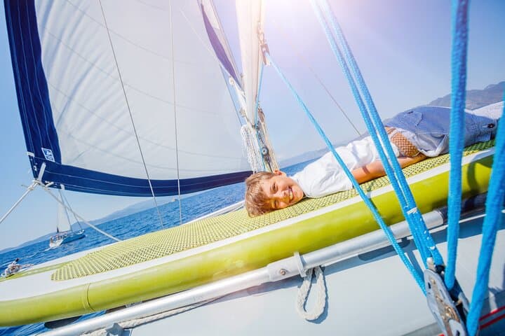 Barcelona Hop On Hop Off Bus and 60 Minute Catamaran Ride