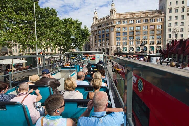 Hop On Hop Off Barcelona City Tour and FC Barcelona Museum Ticket