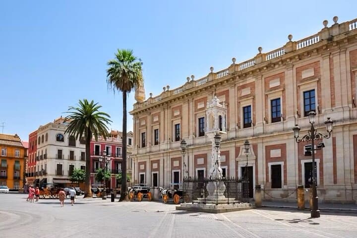 Seville Sightseeing Tour with Rooftop Bar Visit