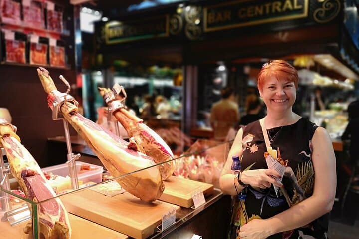 Gourmet Food & Drinks Private Tour - Gothic Quarter & Markets