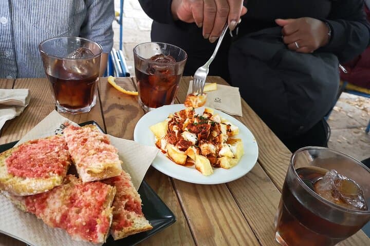 Gourmet Food & Drinks Private Tour - Gothic Quarter & Markets