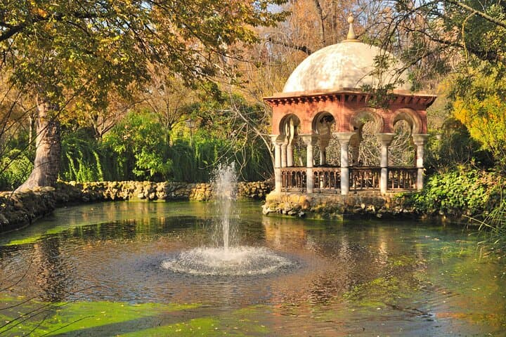 VIP Private Walking Tour in Sevilla