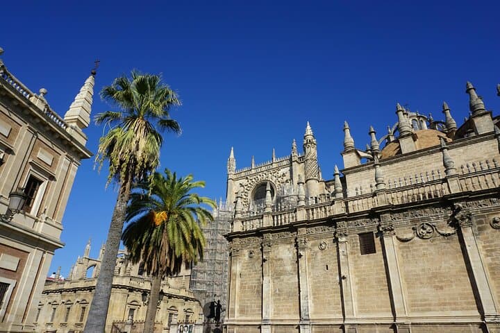 Seville Cathedral and Giralda Entry Tickets with Audio Guide