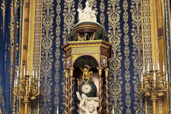 Madrid: Royal Palace Semi-private tour
