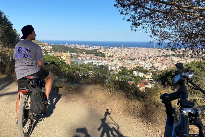 Barcelona to Tibidabo: Hidden Gems and Scenic views E-Bike Tour