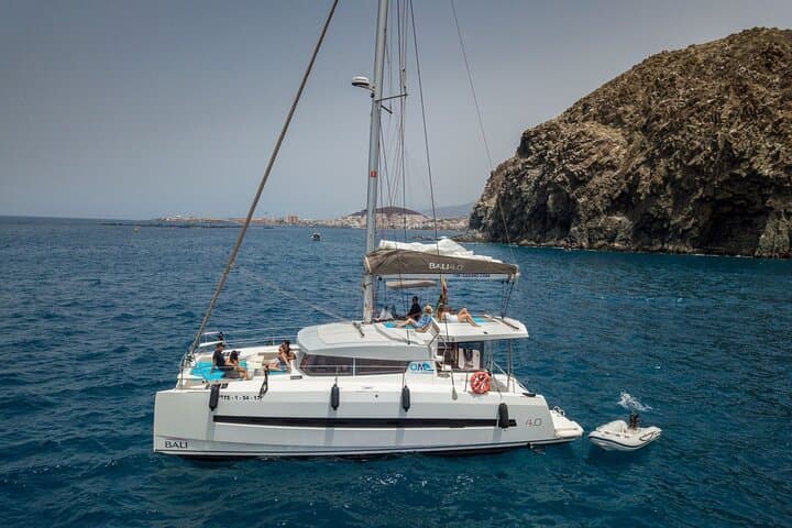 Marbella: Luxury Catamaran Cruise with Drinks Included