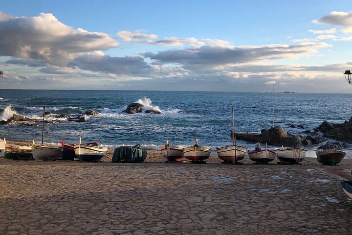 Girona & Costa Brava Small Group Tour From Barcelona with Paella!