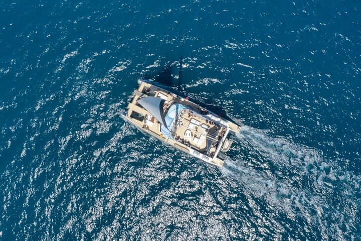Barcelona City Tour Hop-On Hop-Off with Optional Catamaran trip